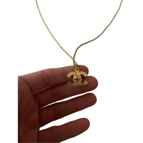 C*H*A*N*E*L Necklace  - Picture 2 of 5